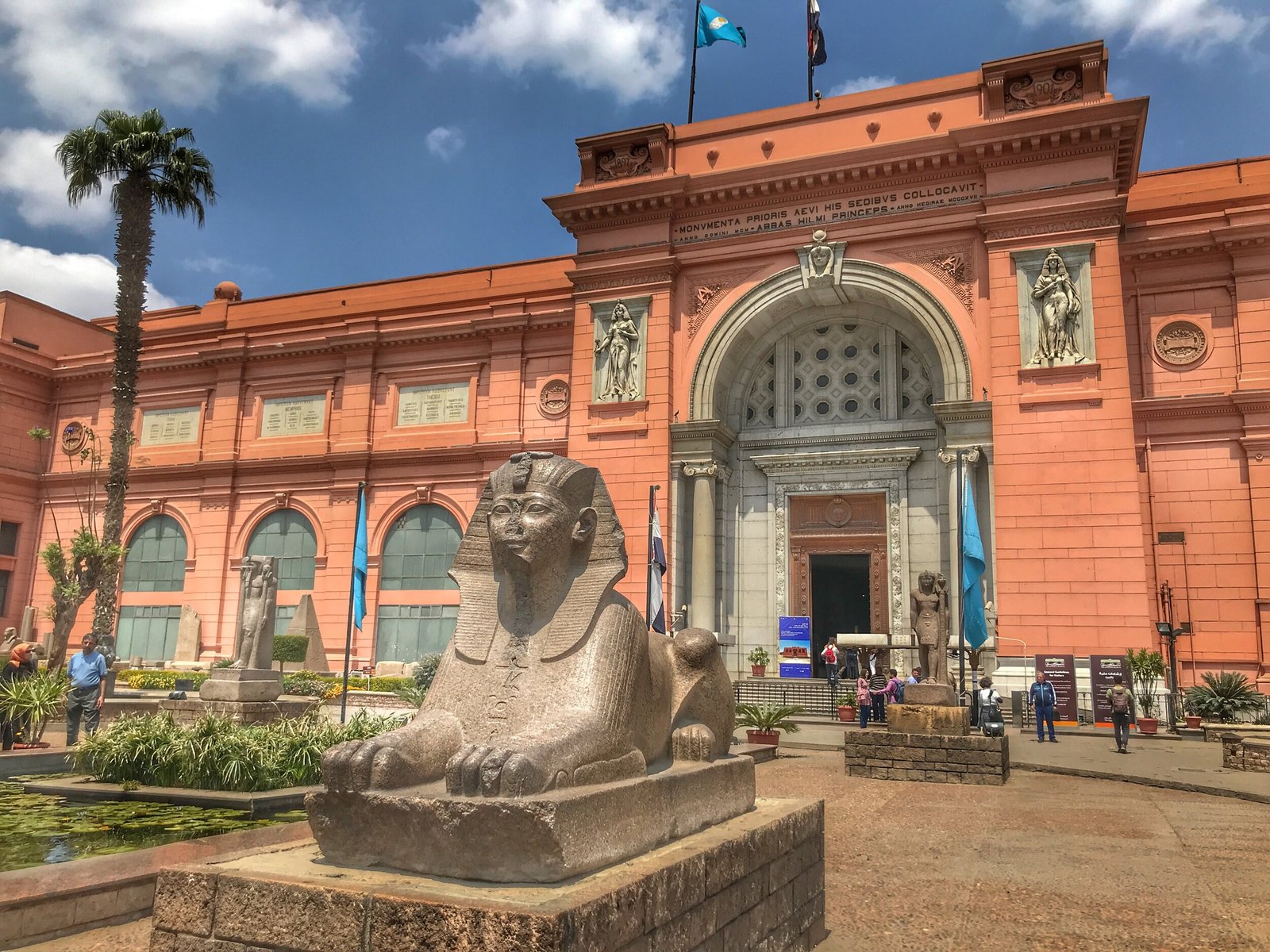 Tour of Egyptian Museum, Citadel, and Old Cairo
