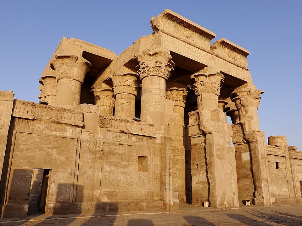 Edfu & Kom Ombo Day Tour